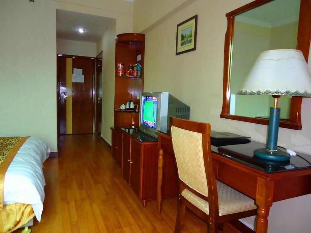 Half-Moon Hotel Shenzhen Dış mekan fotoğraf
